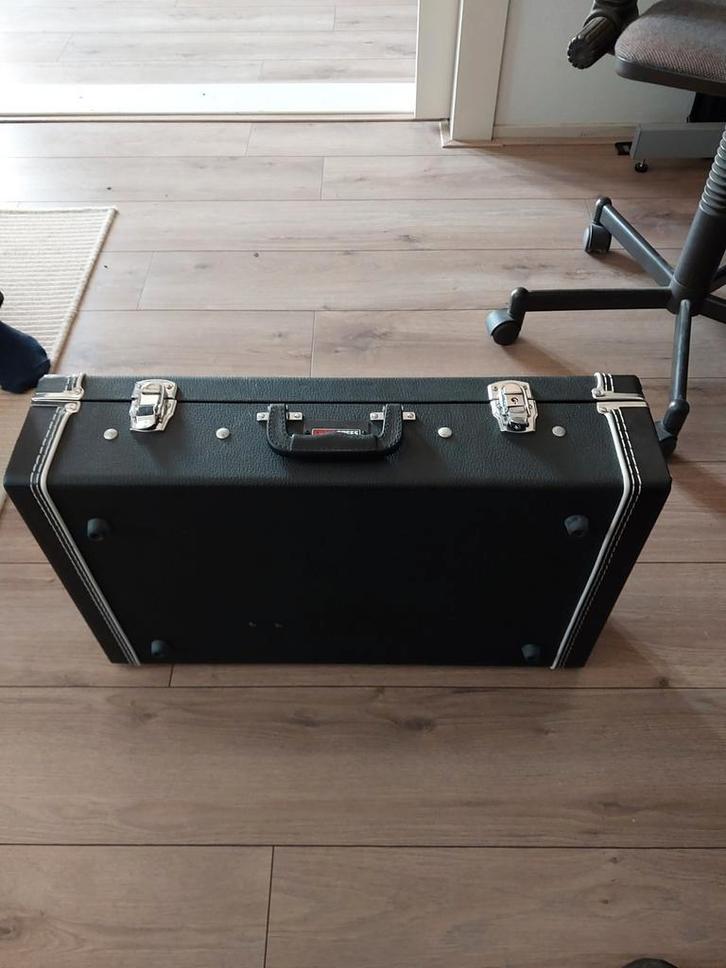 Gator GW-GIGBOX JR, Muziek en Instrumenten, Behuizingen en Koffers, Gebruikt, Elektrische gitaar, Flightcase, Ophalen of Verzenden