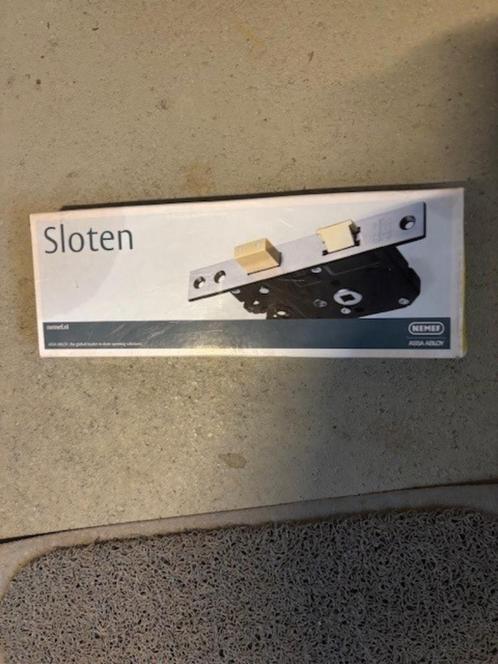 Hang en sluitwerk, Doe-het-zelf en Verbouw, Hang- en Sluitwerk, Nieuw, Slot, Rvs, Ophalen of Verzenden