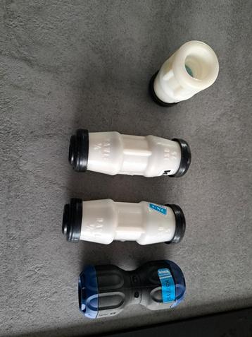 Kiwa koppelingen 25mm voor oa tyleenslang  beschikbaar voor biedingen