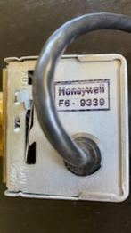 Driewegklep Nefit Honeywell V8044 C1107B nieuw, Doe-het-zelf en Verbouw, Ophalen, Nieuw, Cv-ketel of Combi-ketel