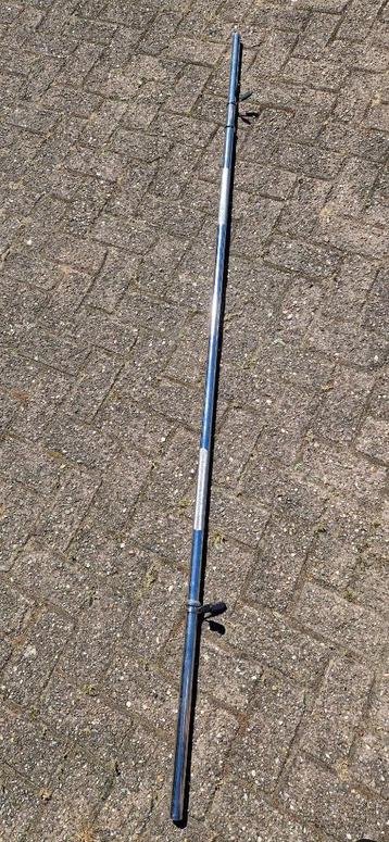Halterstang 220cm beschikbaar voor biedingen