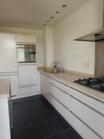 Complete keuken met inbouwapparatuur en eiland, Ophalen, Gebruikt, Graniet of Steen, Crème