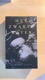Rennie Airth - Het zwarte water, Ophalen of Verzenden, Zo goed als nieuw, Nederland, Rennie Airth