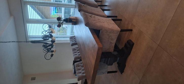 Hele mooie eettafel met 6 stoelen, Huis en Inrichting, Complete eetkamers, Zo goed als nieuw, 4 tot 6 stoelen, Ophalen of Verzenden