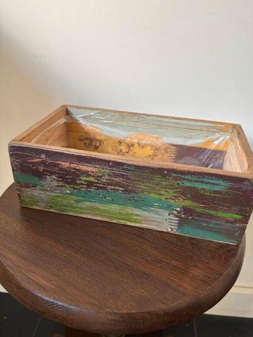 Houten plantenbak - boothout look beschikbaar voor biedingen