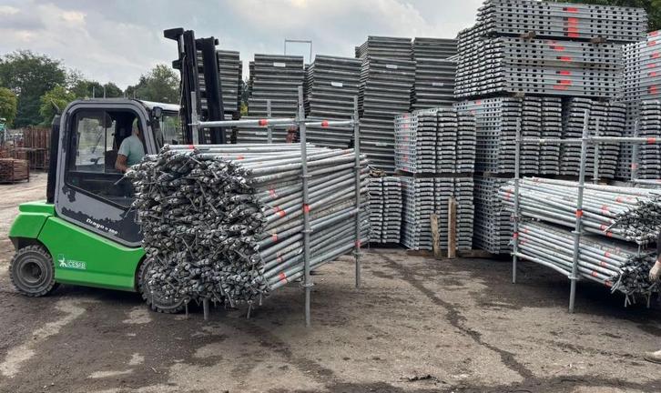 Layher / Peri / Cuplock / Stempels materialen, Doe-het-zelf en Verbouw, Steigers, Gebruikt, Rolsteiger of Kamersteiger, Minder dan 2 meter