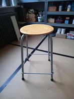 Schoolkruk 2 stuks, Ophalen, Gebruikt, Hout