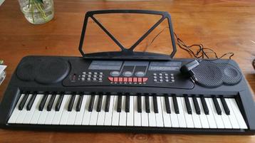 Ekektronisch Keybord 54 toetsen  beschikbaar voor biedingen