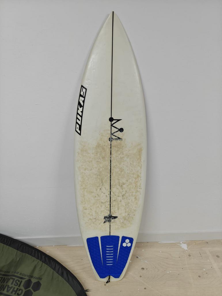 Pukas surfboard, Watersport en Boten, Golfsurfen, Ophalen, Zo goed als nieuw
