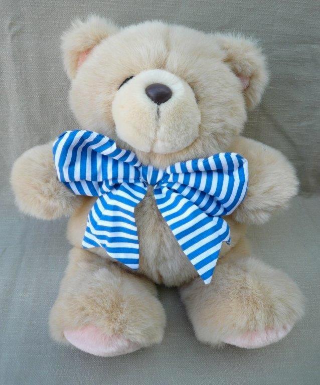 Forever Friends Beer teddybeer met blauw witte strik, Verzamelen, Beren en Cherished Teddies, Zo goed als nieuw, Stoffen beer