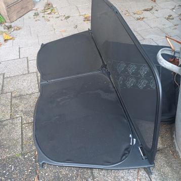 VW Golf Windscherm - Nette Staat beschikbaar voor biedingen