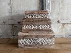 Decoratieve opberg box - Bohemian bewerkt Mango hout, Huis en Inrichting, Woonaccessoires | Kisten, Ophalen of Verzenden