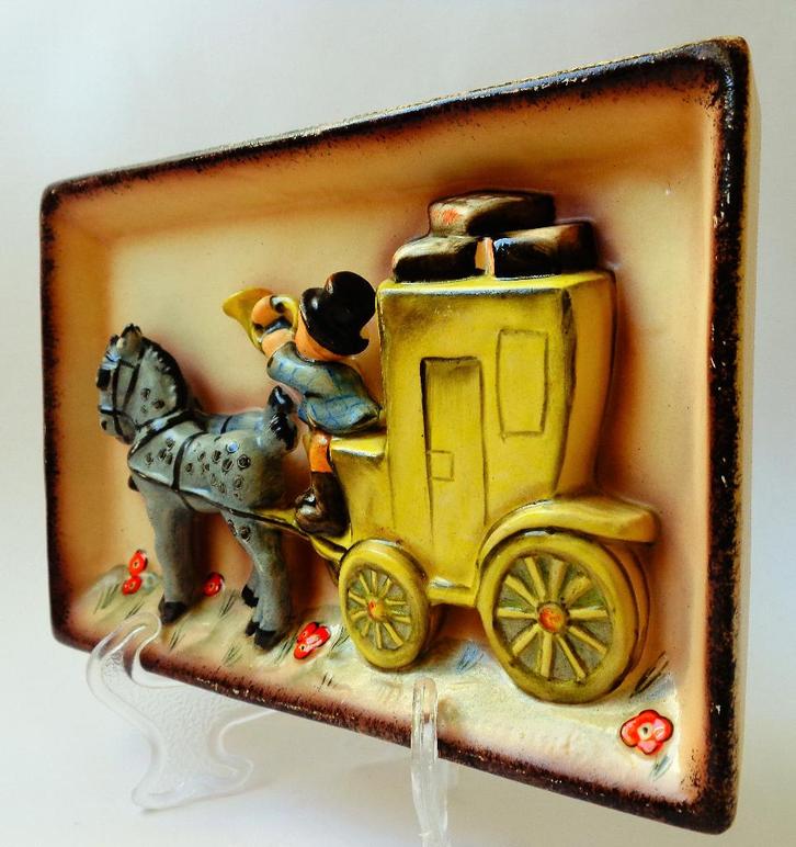 M I Hummel:140–De Postkoets-17½cm. -TMK 1 & 2 Crown+Full Bee, Verzamelen, Complete verzamelingen en Collecties, Verzenden