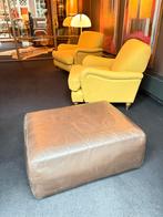Vintage Lederen Poef / Voetenbank, Huis en Inrichting, Gebruikt, Leer, Rechthoekig, 50 tot 75 cm