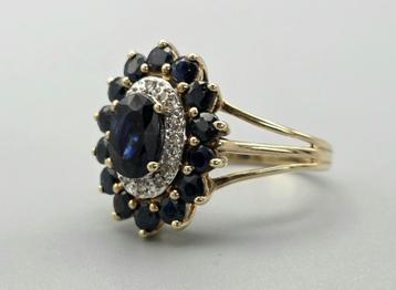 Gouden Vintage ring  edelsteen saffier en diamant. 2025/449 beschikbaar voor biedingen