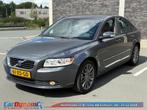 Volvo S40 1.8 Edition II // CarPlay // DashCam // Leer // Tr, Auto's, Volvo, Voorwielaandrijving, 65 €/maand, 125 pk, Gebruikt
