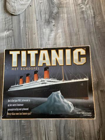 Titanic Bordspel - Spannend Avontuur! beschikbaar voor biedingen