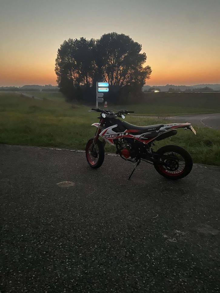 Rieju schakelbrommer 74cc, Fietsen en Brommers, Brommers | Derbi, Gebruikt, Ophalen