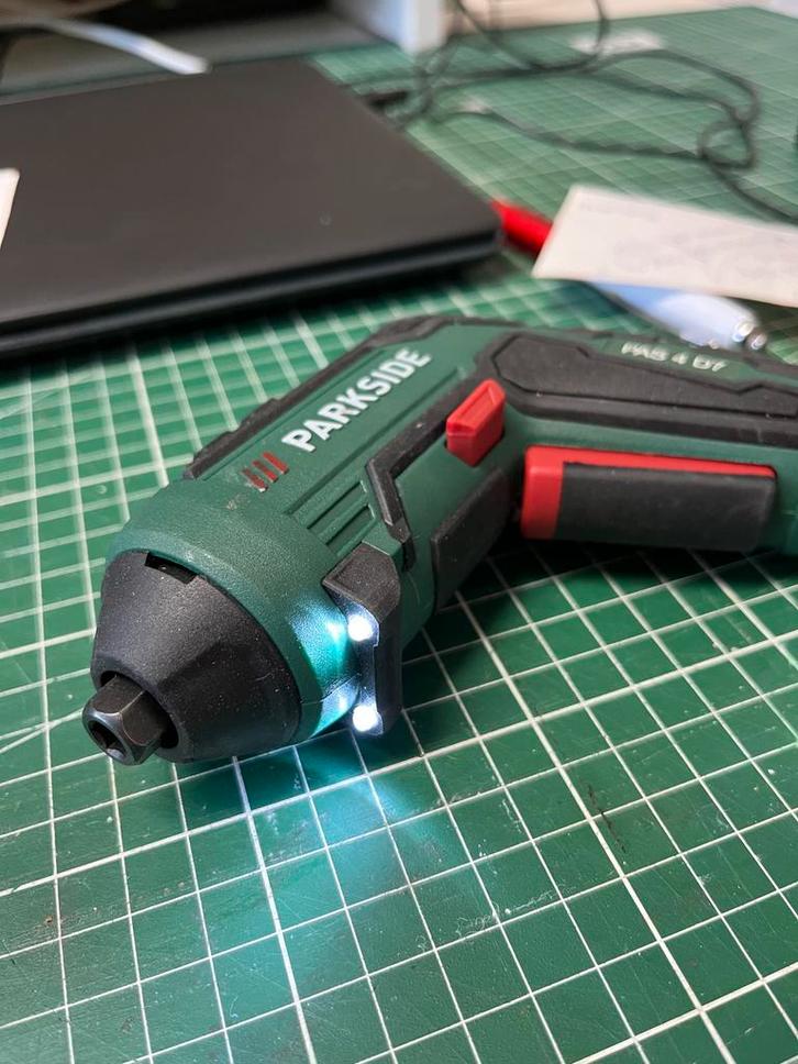 Parkside Accu-schroevendraaier - Zo goed als nieuw!, Doe-het-zelf en Verbouw, Gereedschap | Boormachines, Zo goed als nieuw, Boor- en Schroefmachine