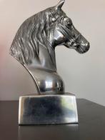 Aluminium paardenhoofd op sokkel, Ophalen of Verzenden