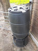 Regenton met kraan, deksel en verhoging, Tuin en Terras, Regentonnen, 150 liter of meer, Ophalen, Zo goed als nieuw, Kunststof