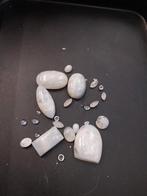 Lot met kleine maansteen cabochons, Ophalen of Verzenden