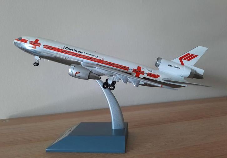 InFlight model DC-10-30 Rode Kruis, Verzamelen, Luchtvaart en Vliegtuigspotten, Zo goed als nieuw, Schaalmodel, Ophalen of Verzenden