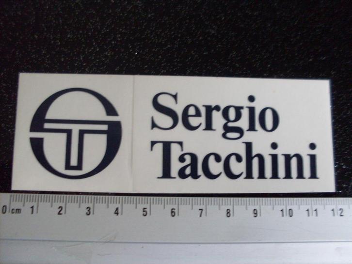 ruit sticker Sergio Tacchini logo ST, Verzamelen, Stickers, Zo goed als nieuw, Merk, Verzenden
