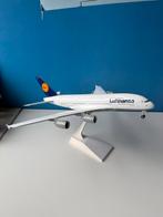 1:200 Lufthansa Airbus A380, Ophalen of Verzenden, Zo goed als nieuw, Schaalmodel