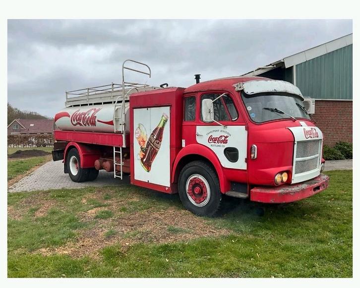 Saviem jl29 b.j. 1968 zeer coole truck. Met werk., Auto's, Vrachtwagens, Particulier, Diesel, Handgeschakeld, BTW verrekenbaar