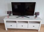 Mooie Hemnes TV meubel - lichte gebruikerssporen, Ophalen, Gebruikt, 100 tot 150 cm, Scandinavisch