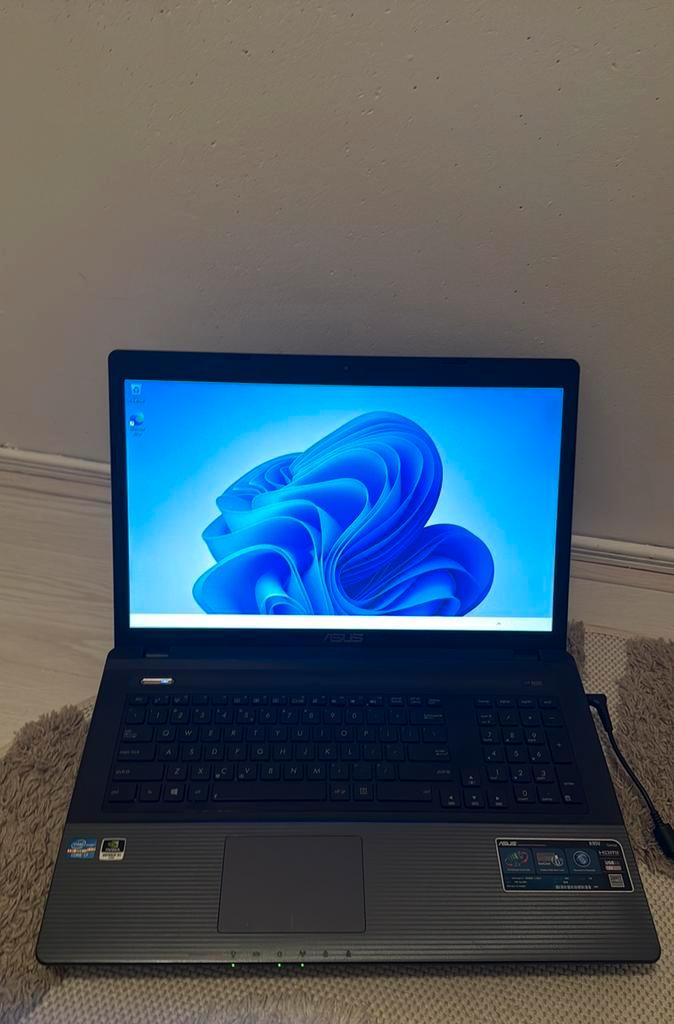 Asus i7 laptop 18,4 inch, Computers en Software, Windows Laptops, Zo goed als nieuw, 17 inch of meer, SSD, 2 tot 3 Ghz, Ophalen of Verzenden