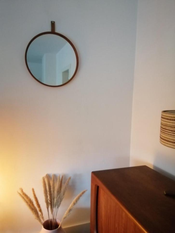 Zweedse teak Luxus design spiegel met zadelleren koord retro, Antiek en Kunst, Kunst | Designobjecten, Ophalen