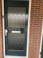 Nette voordeur, Doe-het-zelf en Verbouw, Deuren en Horren, Ophalen of Verzenden, Gebruikt, Buitendeur, 200 tot 215 cm