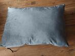 Antraciet velours kussen in nieuwstaat Loods 5, Huis en Inrichting, Ophalen of Verzenden, Zo goed als nieuw, Grijs, Vierkant