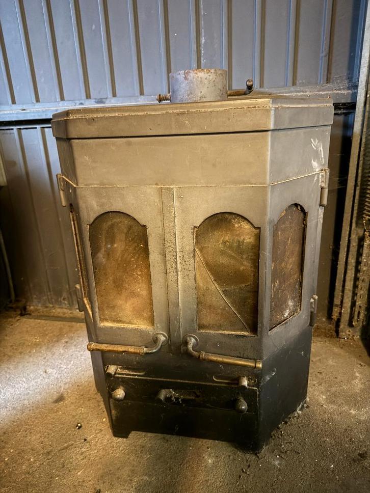 Gietijzeren Houtkachel Oktogonaal 53x50x68cm Pijp ø14cm, Huis en Inrichting, Kachels, Gebruikt, Vrijstaand, Houtkachel, Hout, Ophalen