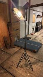 Indusriele vloerlamp 175cm hoog, Ophalen, Zo goed als nieuw, Metaal, 150 tot 200 cm