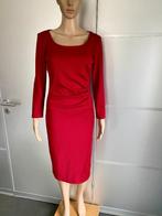 i735 Rinascimento maat M=38/40 jurk jurkje d-rood