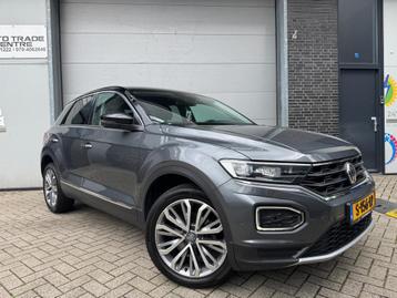 Volkswagen T-Roc 1.5 TSI Style [Camera|Carplay|StoelVW|Lane  beschikbaar voor biedingen