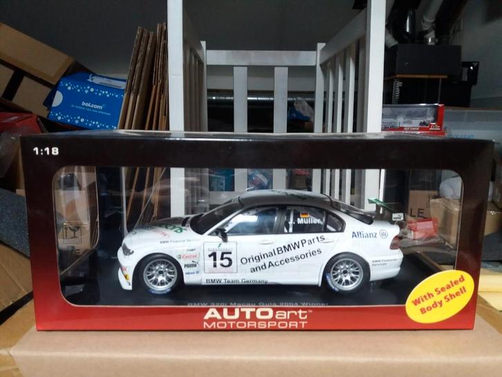Autoart 1/18 Bmw 320i Macau Guia 2004 Winner, Hobby en Vrije tijd, Modelauto's | 1:18, Zo goed als nieuw, Auto, Autoart, Ophalen of Verzenden