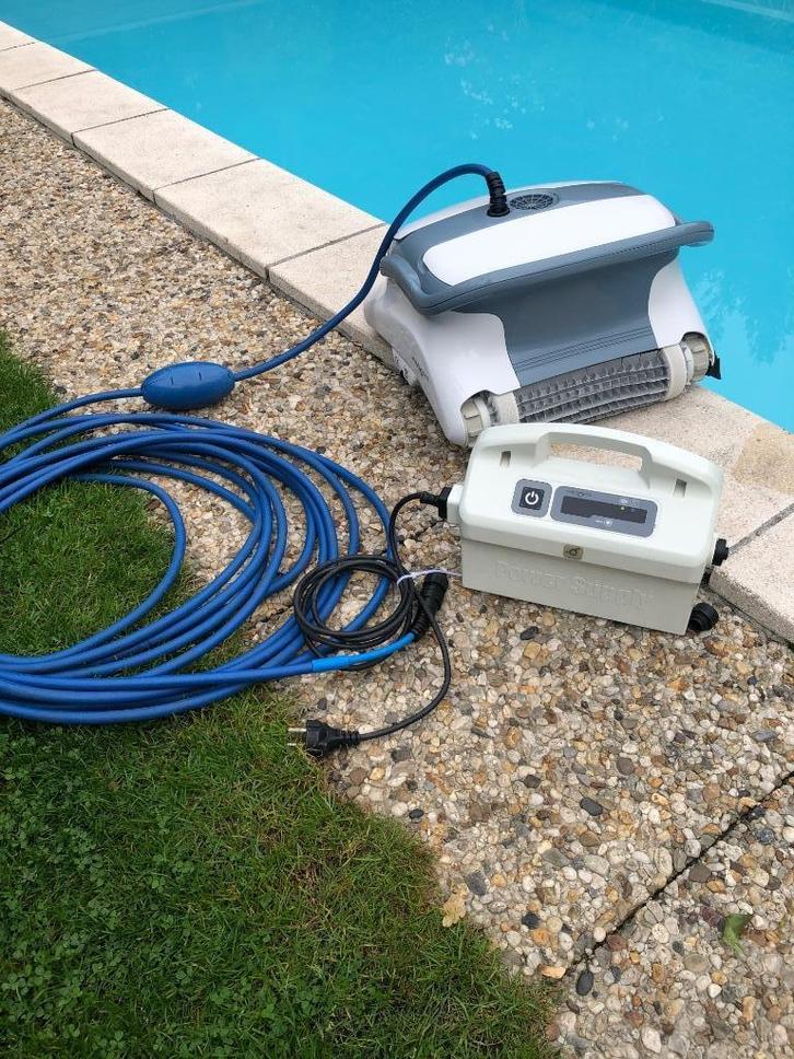 Zwembadrobot Dolphin zenit10  nieuwstaat, Tuin en Terras, Zwembad-toebehoren, Zo goed als nieuw, Ophalen