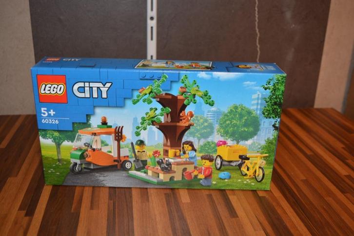 LEGO City 60326 – Picknick in het Park Gloednieuw in doos, Kinderen en Baby's, Speelgoed | Duplo en Lego, Nieuw, Lego, Complete set
