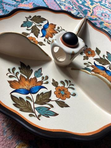 Flora Gouda plateel Holland handwerk beschikbaar voor biedingen