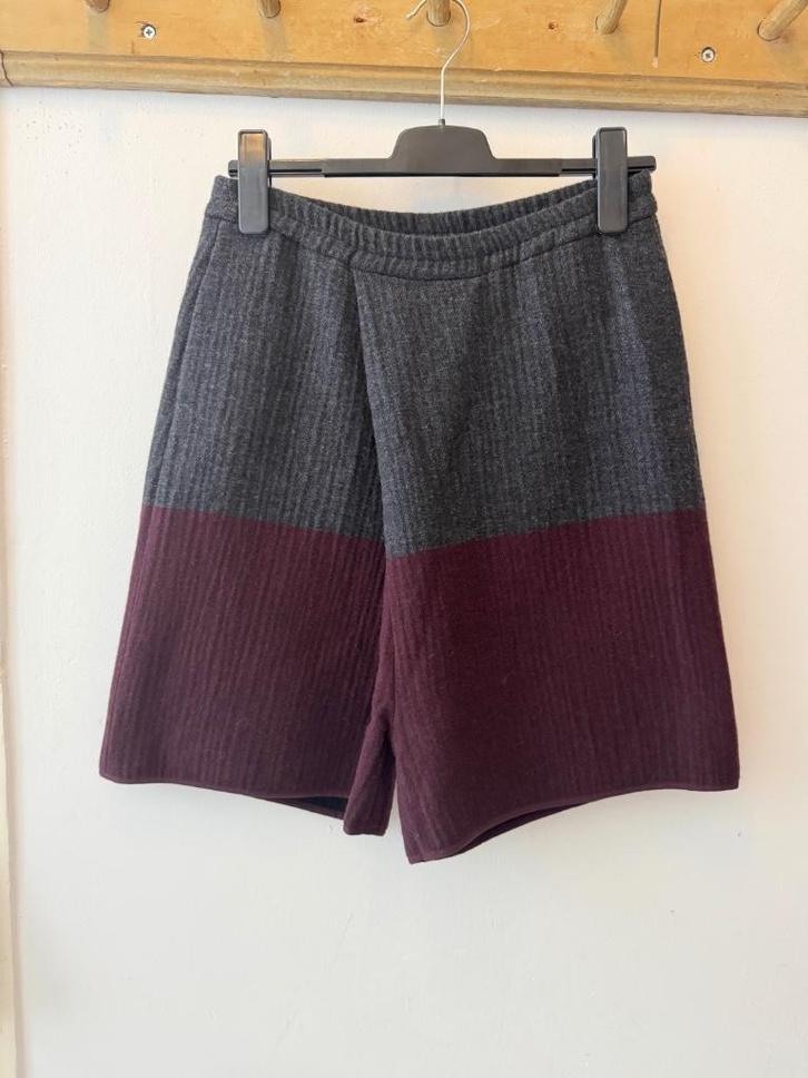 Humanoid wollen broek kort shorts XS, Kleding | Dames, Broeken en Pantalons, Zo goed als nieuw, Maat 34 (XS) of kleiner, Kort