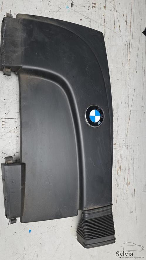 Luchtinlaat N43 BMW 1 serie E81 E82 E88 E87 LCI 13717561929, Auto-onderdelen, Carrosserie en Plaatwerk, Bumper, Gebruikt, Ophalen of Verzenden