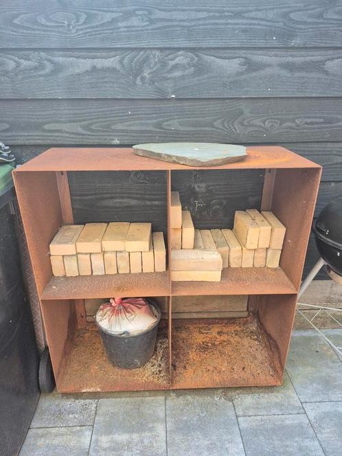 Contentstaal vakkenkast roestbruin, Tuin en Terras, Overige Tuin en Terras, Nieuw, Ophalen