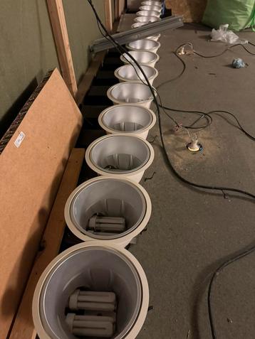 Lampen. Systeem plafond. 15 stuks. beschikbaar voor biedingen