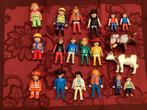 17 Playmobil poppetjes en 2 koeien, Playmobil, Ophalen of Verzenden, Gebruikt, Los playmobil
