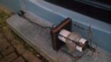 Vintage hanglamp smeedijzer melkglas hallamp plafondlamp beschikbaar voor biedingen