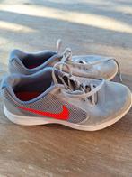 Nike Revolution gym/zaalschoen maat 37,5, Ophalen of Verzenden, Zo goed als nieuw
